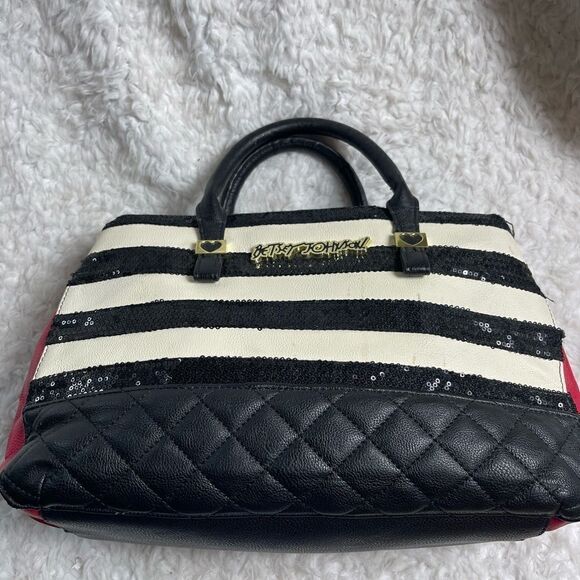Betsey Johnson off white red and black sequins and quilted Medium satchel - Picture 9 of 16